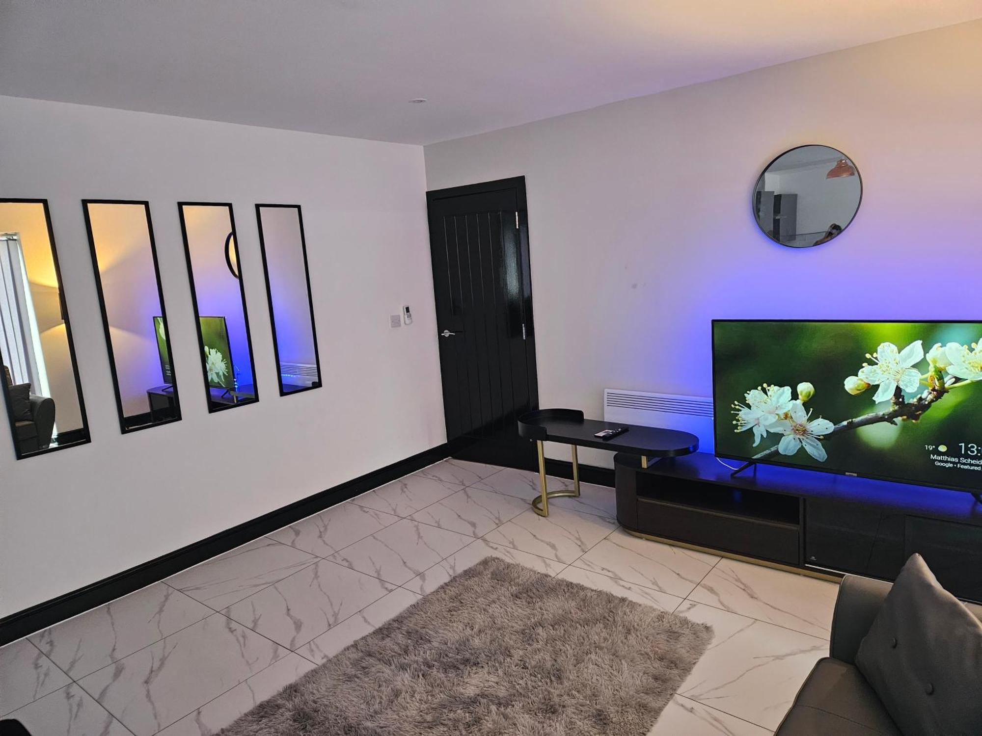 برادفورد Mna Superior Apartments الغرفة الصورة